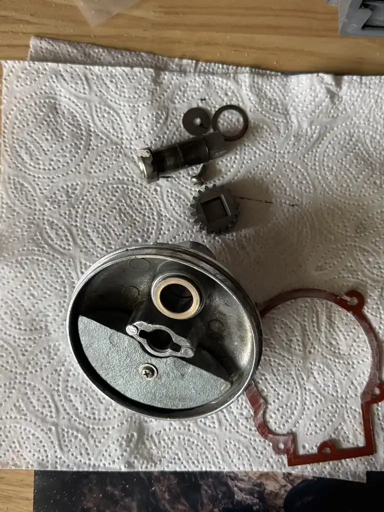picture of some mechanical bits