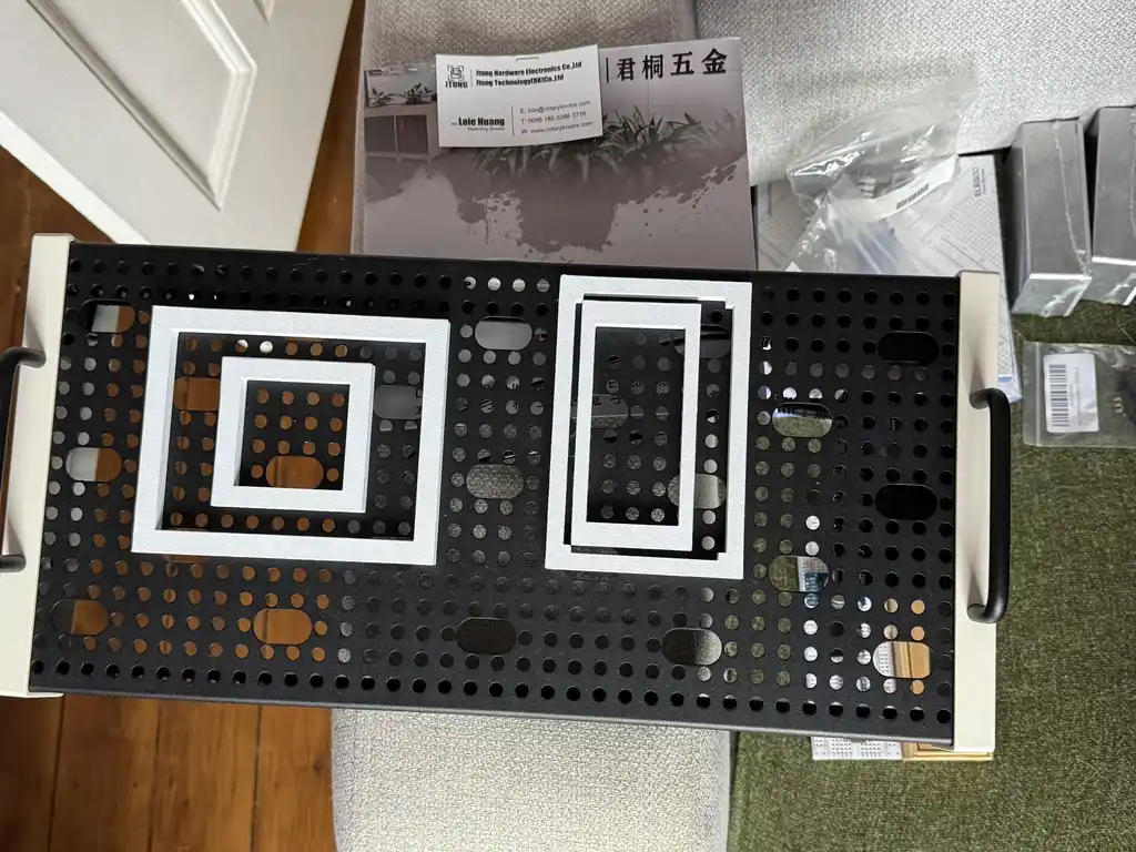 picture of a pedalboard backboard