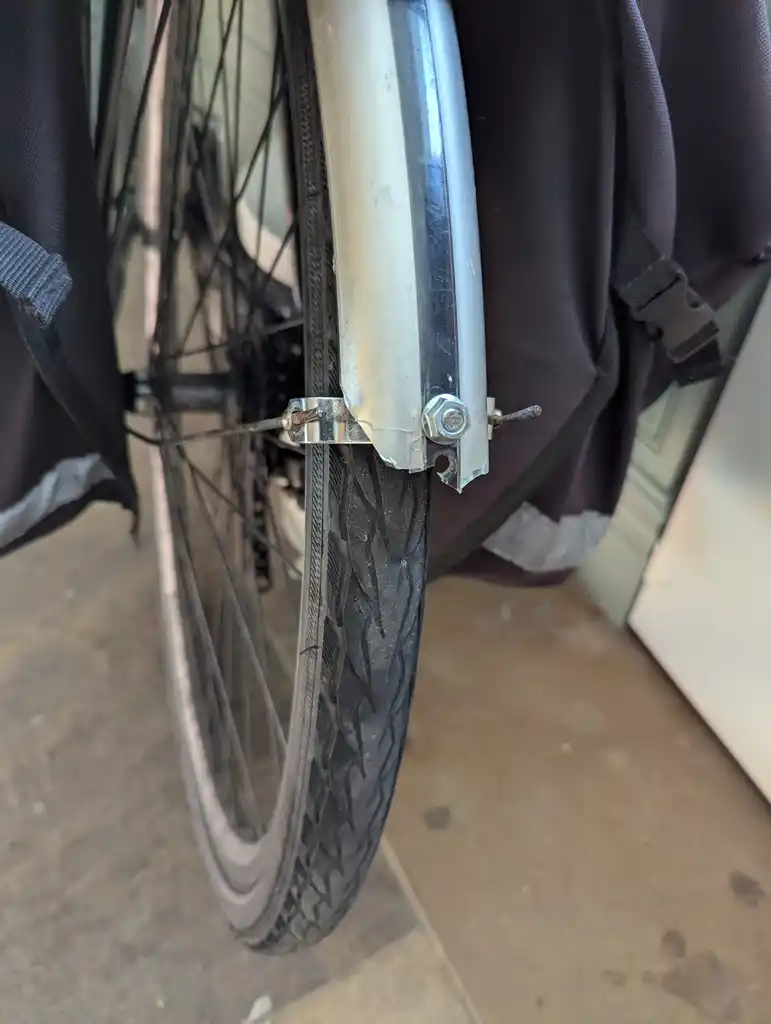 picture of bike mudguard, fixed and attached