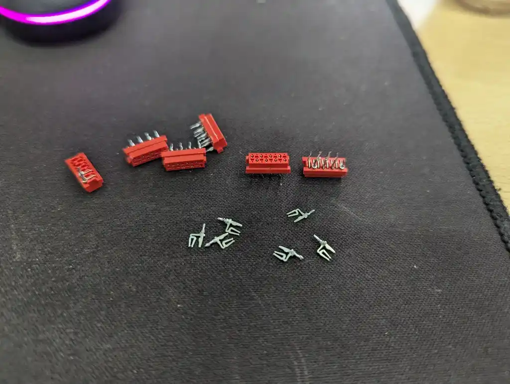 picture of loose IDC connectors