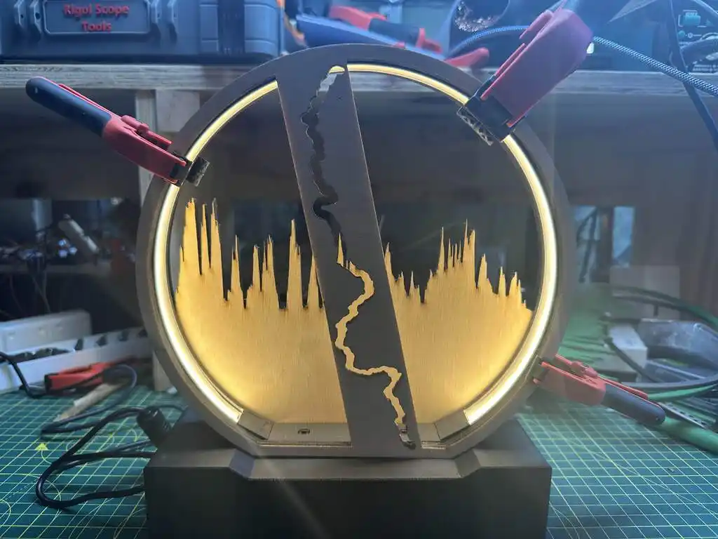 picture of 3D printed lamp assembly, assembled and clamped