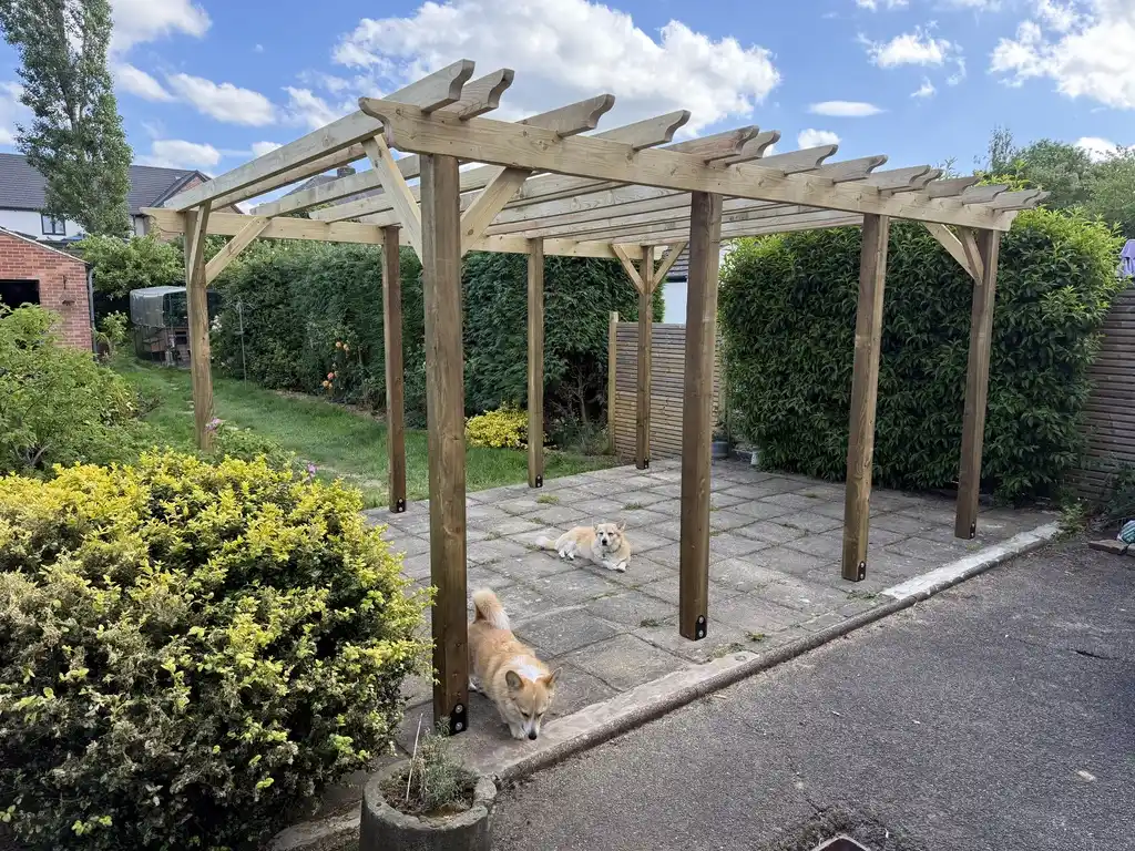 dredzik_pergola_8.webp