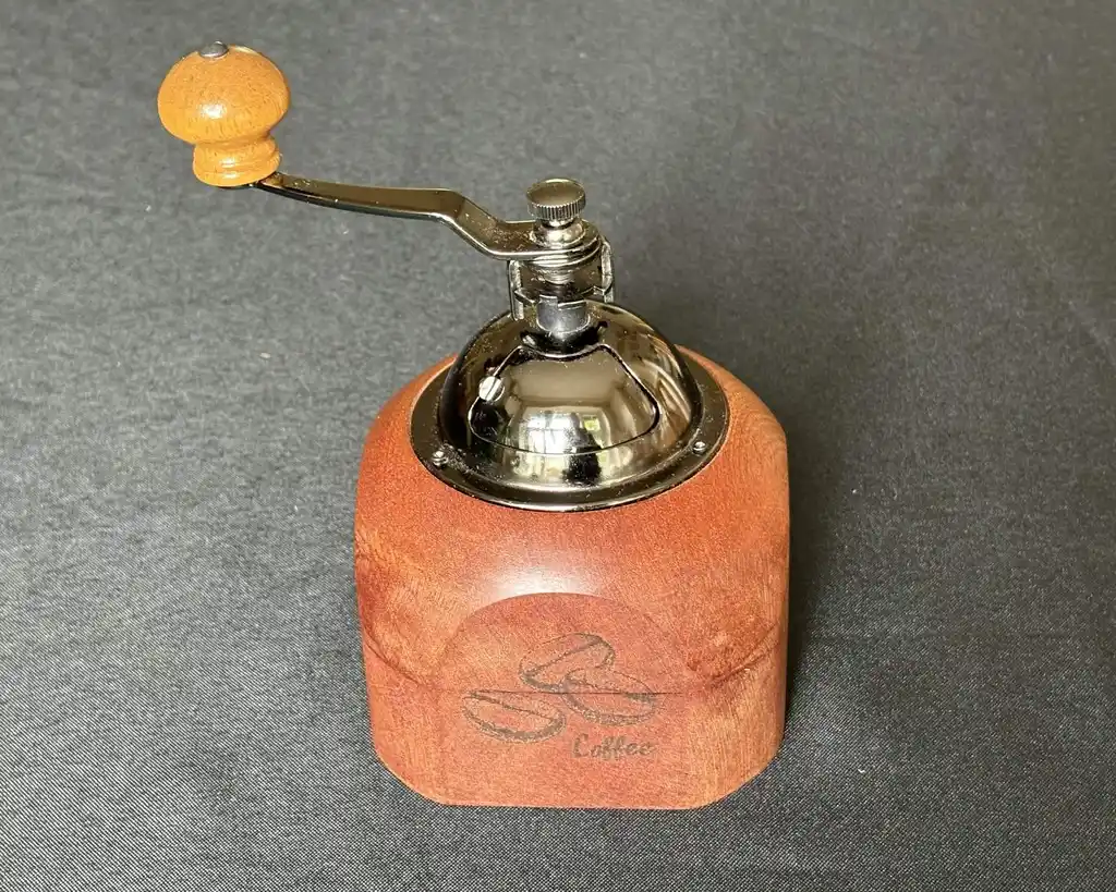 jon_coffee-grinder_1.webp